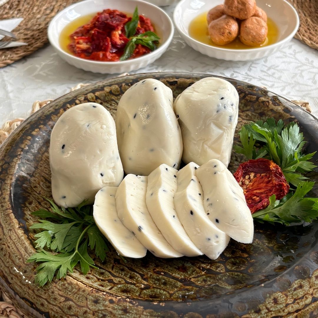 Çörekotlu Lavaş Peyniri